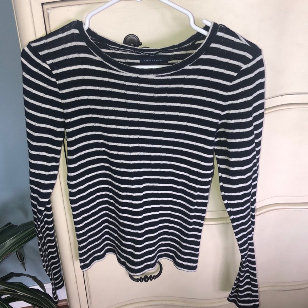 American Eagle Striped Long sleeve